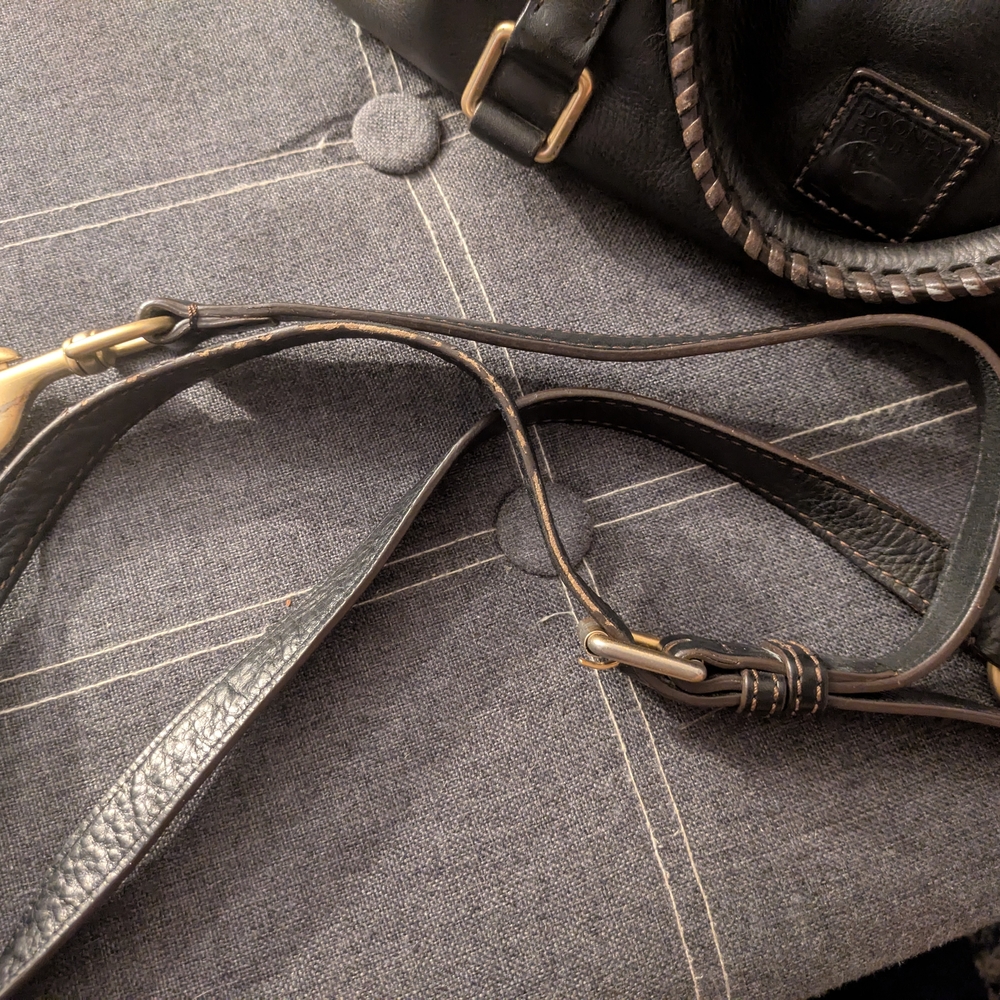 Dooney & Bourke Large Florentine Satchel In Black - Picture 5 of 6